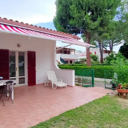 Trilocale Cod 472 Con Giardino Appartement Marcelli