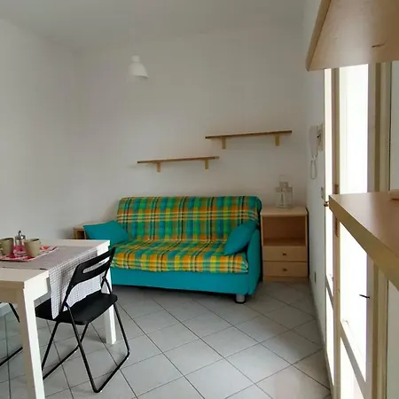 Apartamento Trilocale Cod 472 Con Giardino Marcelli